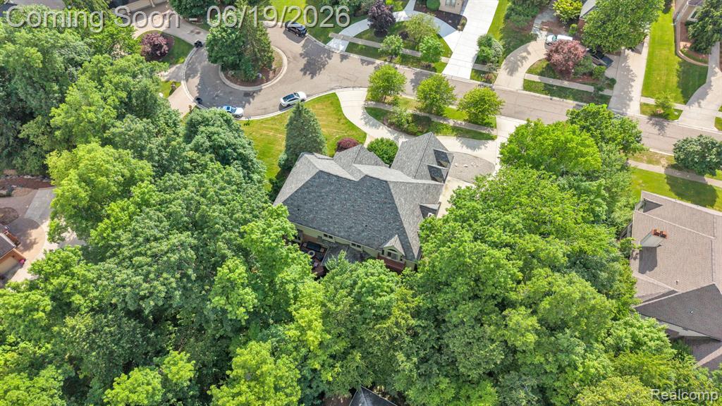 7061 Trailway Court, West Bloomfield, MI — Photo 12