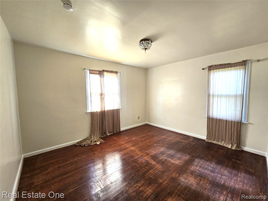 7290 Littlefield Boulevard, Dearborn, MI 48126 — Photo 8