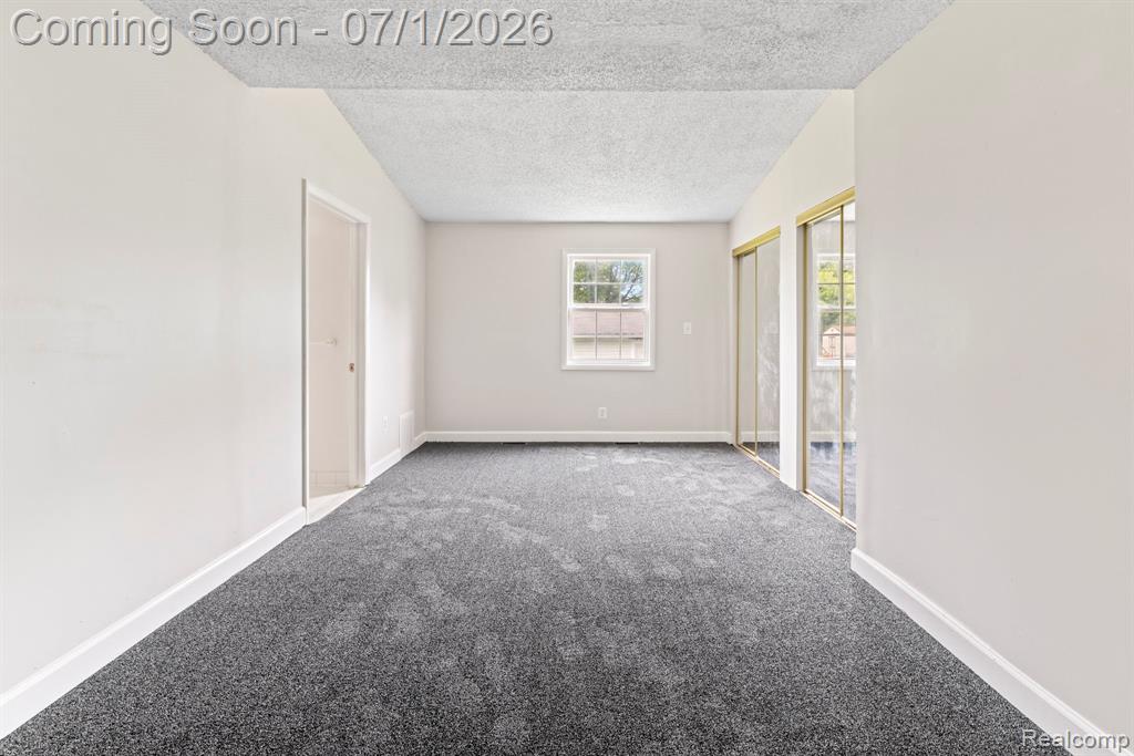 551 Nebraska Avenue, Pontiac, MI 48341 — Photo 14