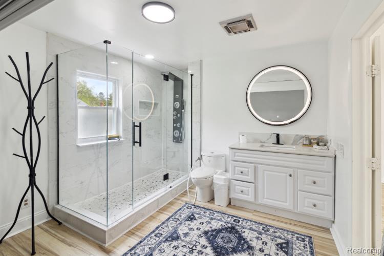5242 Cedarhurst Drive, West Bloomfield, MI — Photo 19
