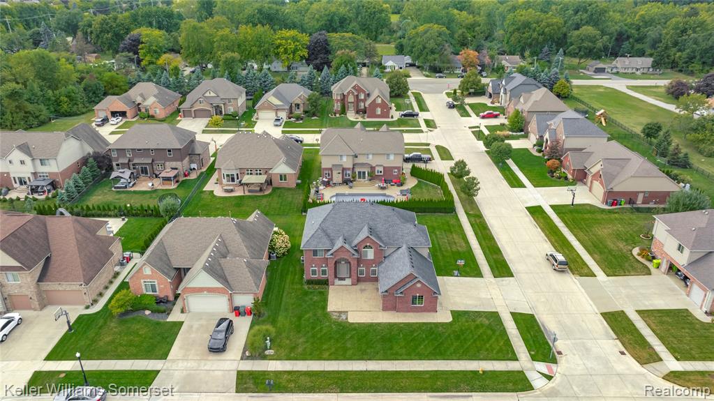 55257 Breton Woods Drive, Macomb, MI 48042 — Photo 59