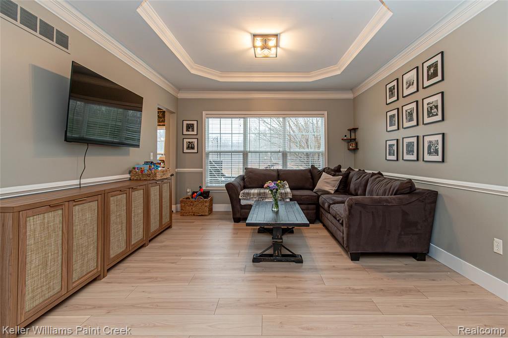 877 Wynstone Circle N, Oakland, MI — Photo 31