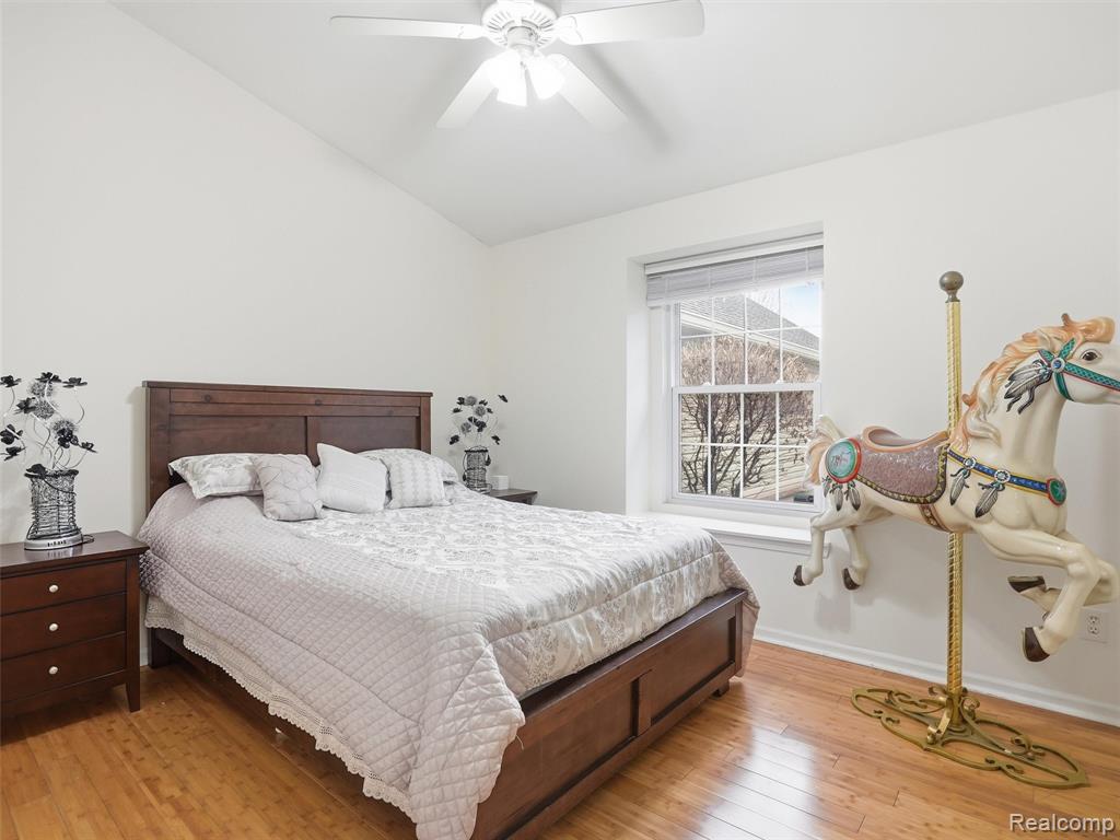 12410 Noonan Court, Utica, MI 48315 — Photo 11