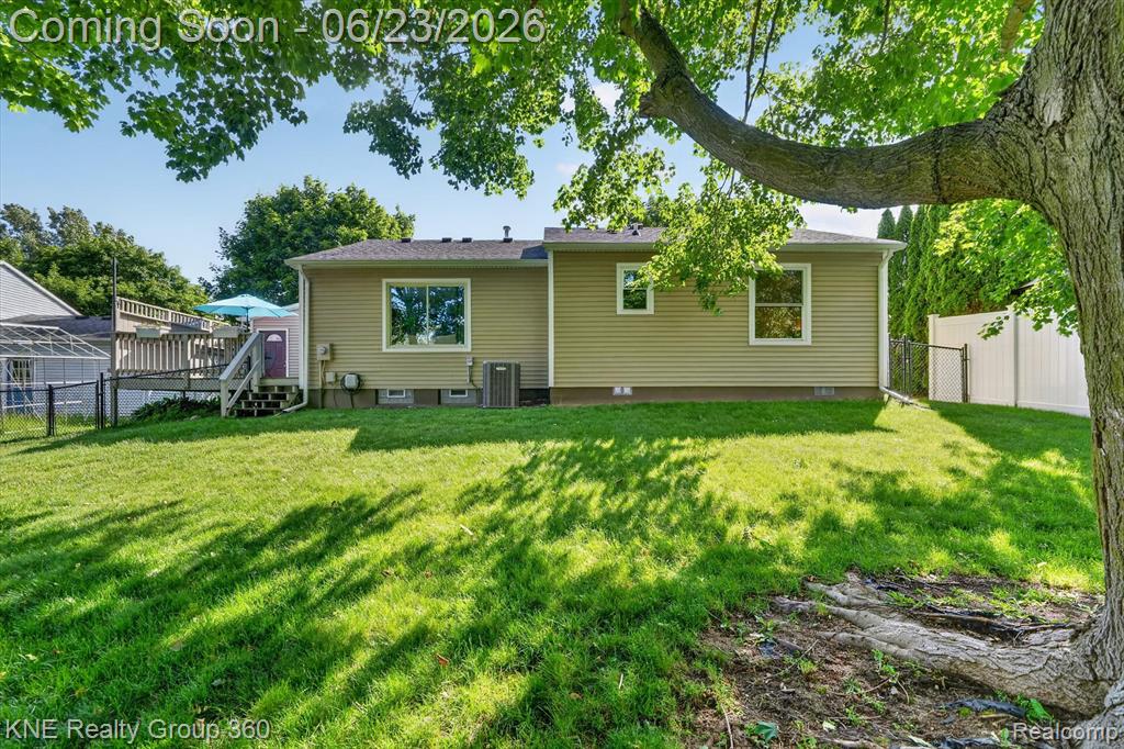 895 Fairway Trails Drive, Brighton, MI 48116 — Photo 34