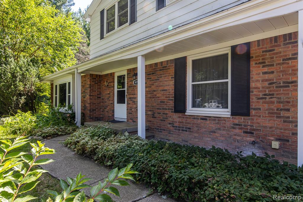 4154 Knollwood Drive, Grand Blanc, MI 48439 — Photo 4