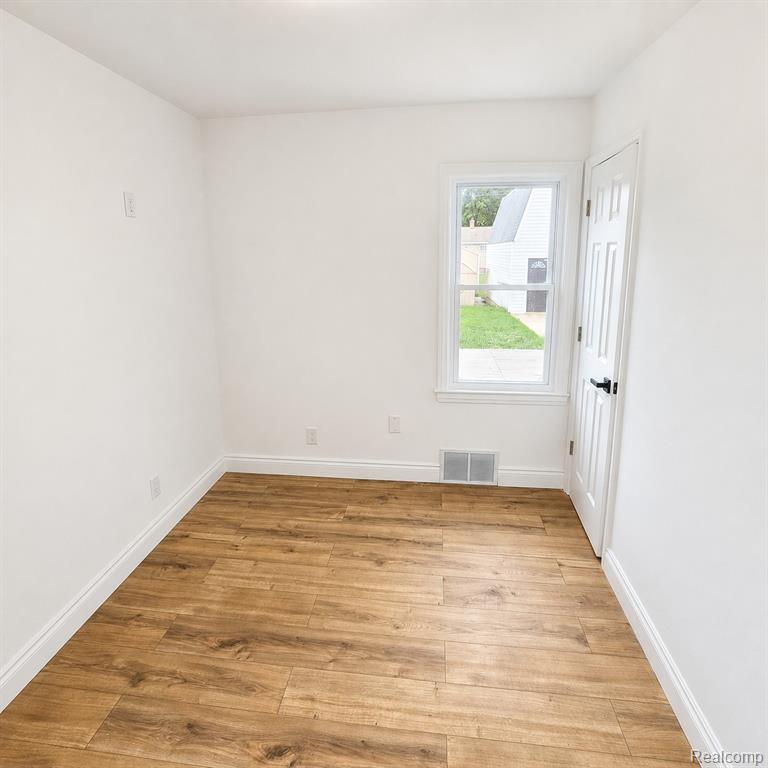 5157 Niagara Street, Wayne, MI 48184 — Photo 21