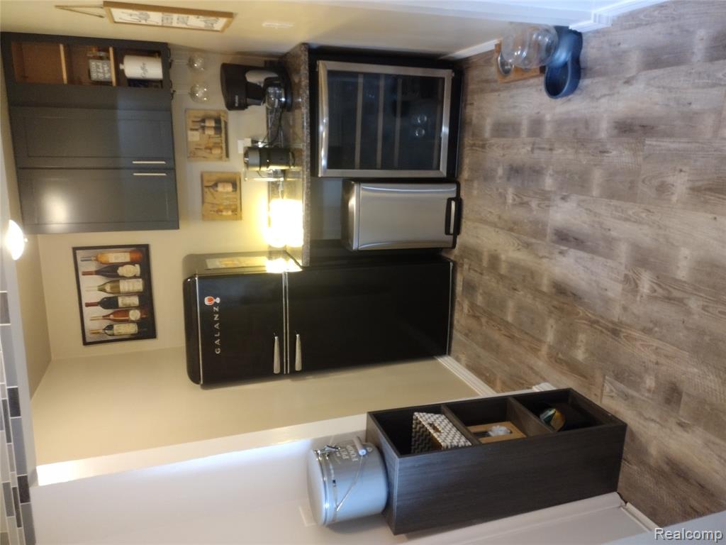 675 Montana Street, Marysville, MI 48040 — Photo 22