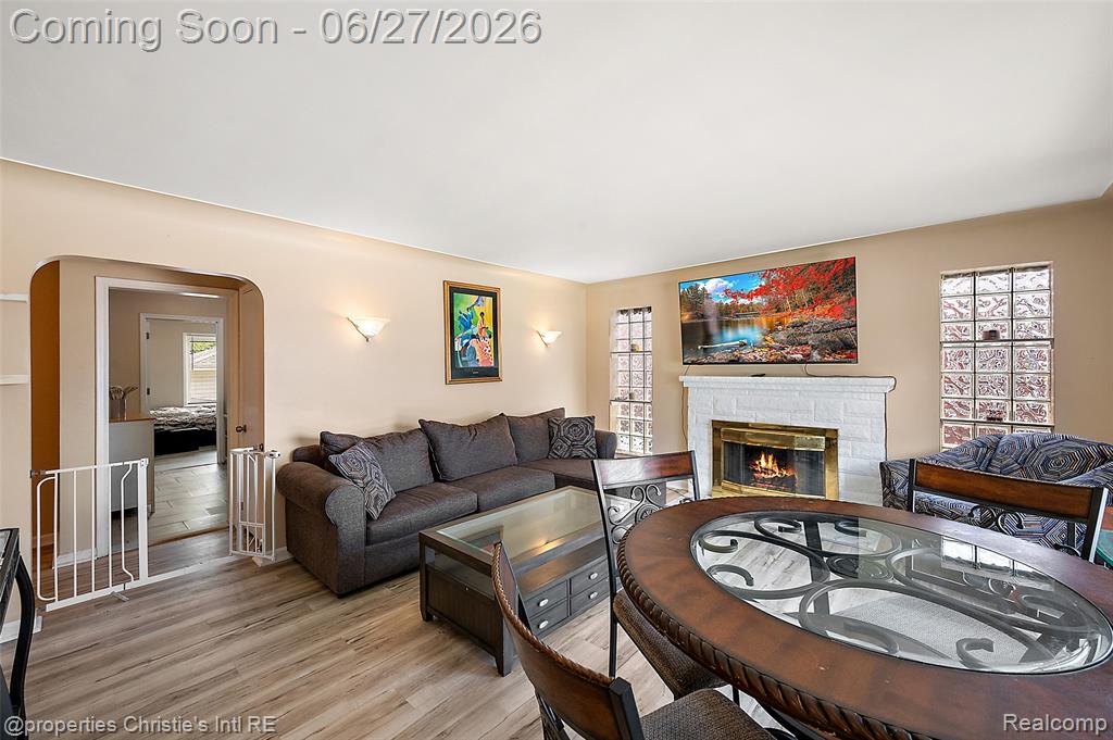 15654 Juliana Avenue, Eastpointe, MI 48021 — Photo 6