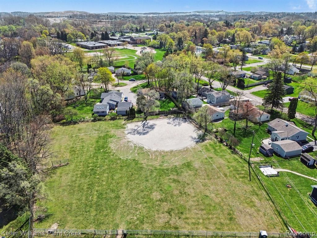 3503 Minton Road, Lake Orion, MI — Photo 16
