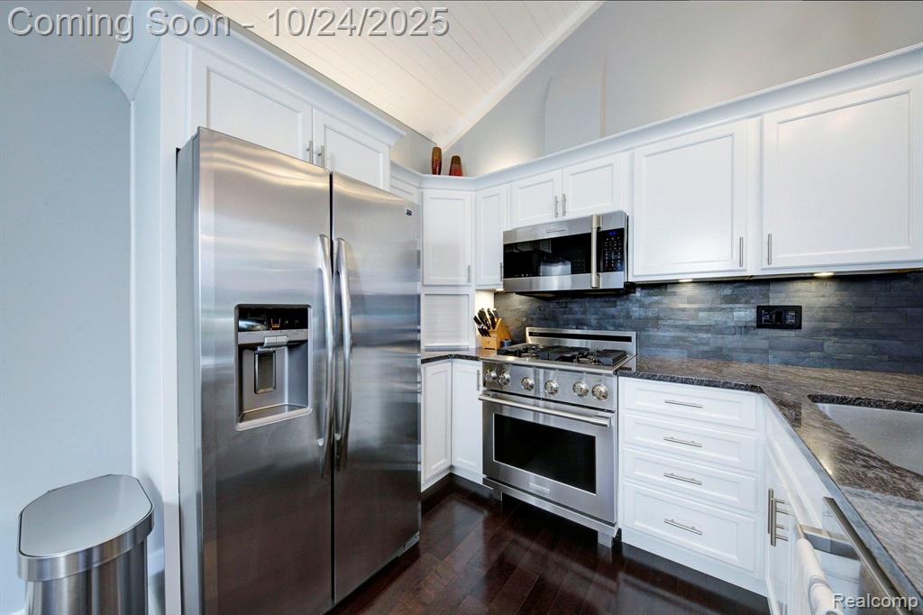 43764 Hanford Road, Canton, MI 48187 — Photo 17