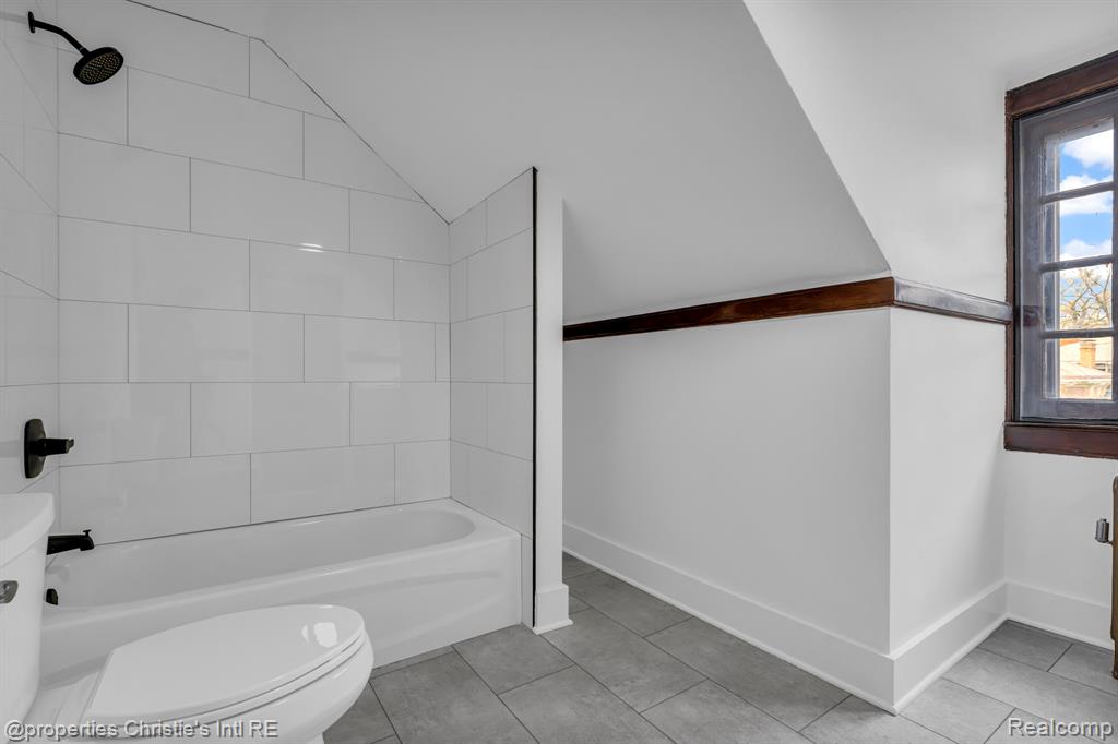 610 Chicago Boulevard, Detroit, MI 48202 — Photo 48