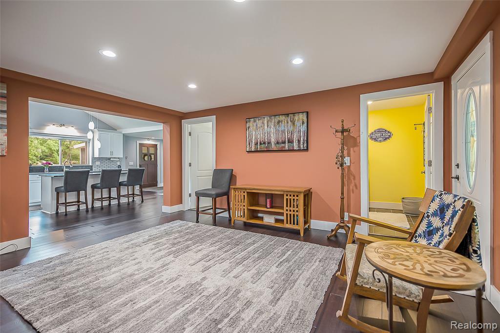9137 Maltby Road, Brighton, MI 48116 — Photo 6