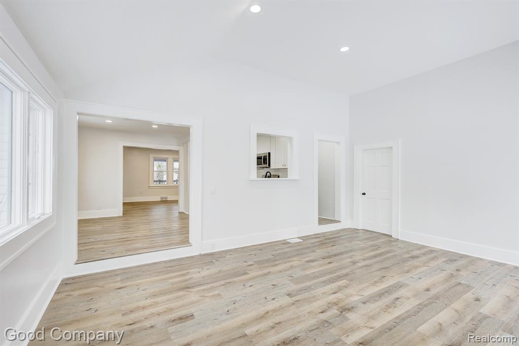 16309 Kirkshire Avenue, Beverly Hills, MI 48025 — Photo 24