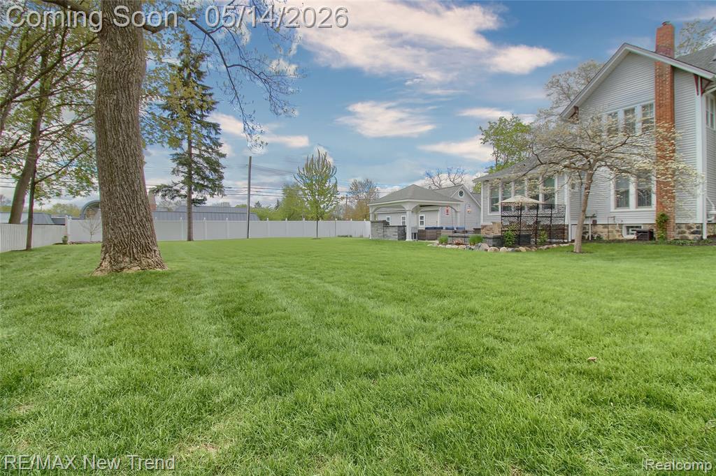 304 E Liberty Street, South Lyon, MI 48178 — Photo 71