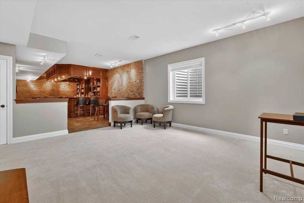 7247 Ardsley Lane, Clarkston, MI 48348 — Photo 42