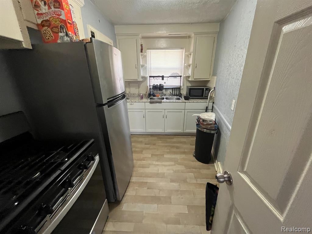 5500 Chalmers Street, Detroit, MI 48213 — Photo 31