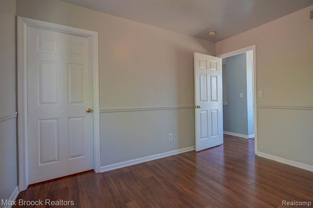 7273 BELLE MEADE Street, Ypsilanti, MI 48197 — Photo 38