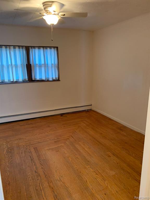 424 CRAPO Street, Flint, MI 48503 — Photo 13