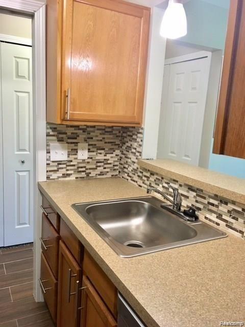 954 Bloomfield Village, Auburn Hills, MI 48326 — Photo 10