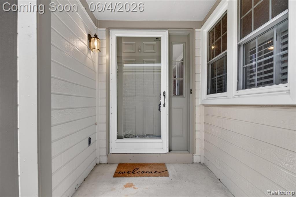 39852 Glenview Court - Photo 3