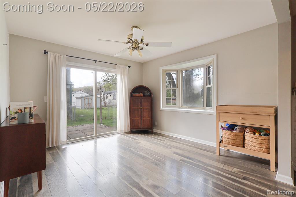 30809 Elmhurst Drive, Madison Heights, MI 48071 — Photo 5