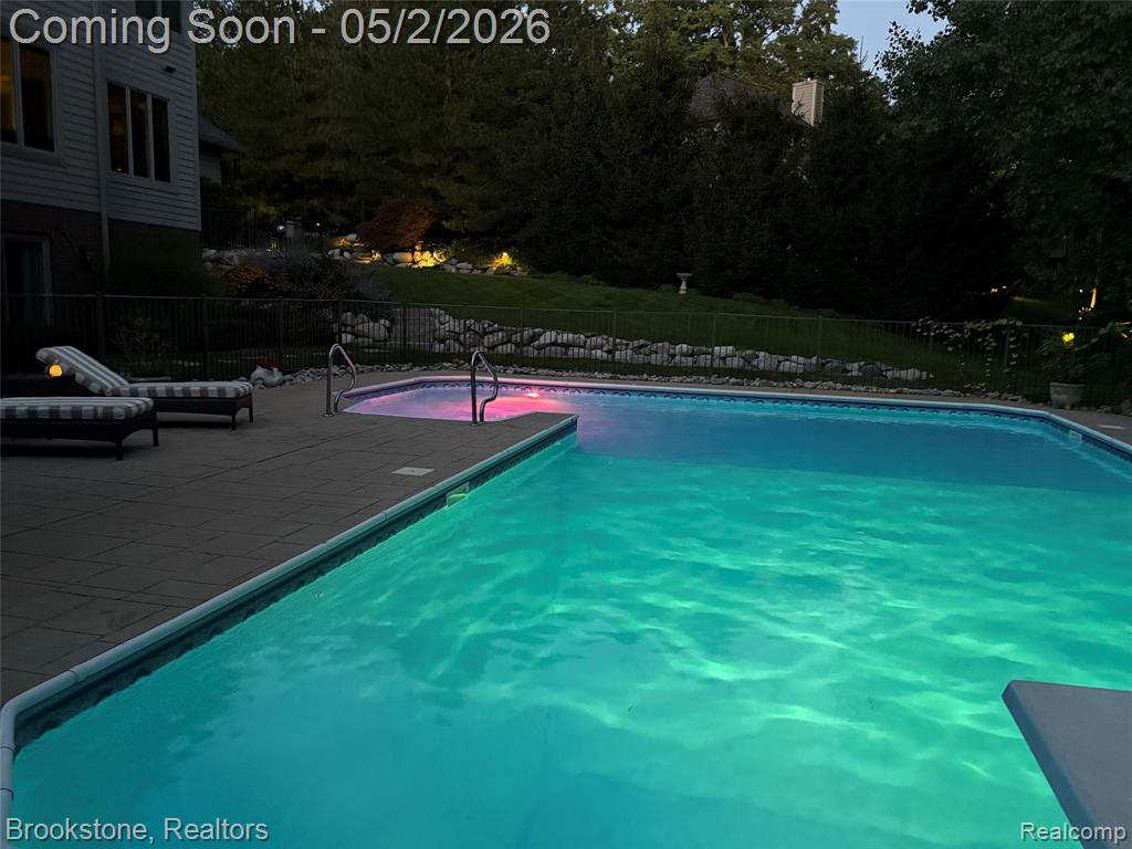 9811 KINGSTON POINTE, Clarkston, MI 48348 — Photo 8