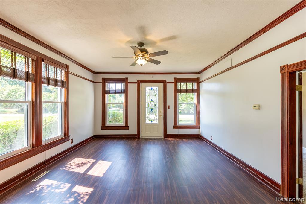 7950 ISLAND Boulevard, Grosse Ile, MI 48138 — Photo 14