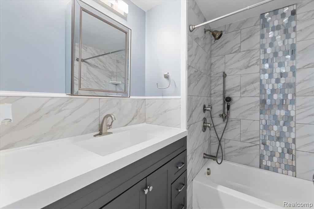 5901 Willowbridge Road, Ypsilanti, MI 48197 — Photo 16