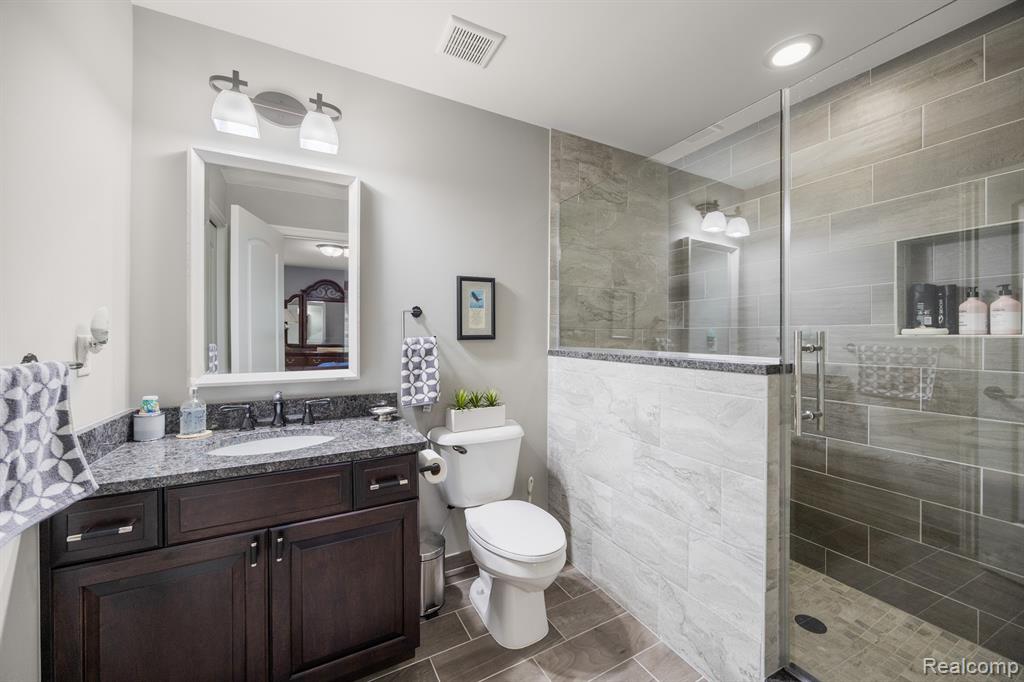 61723 West Point Drive, Washington, MI — Photo 36