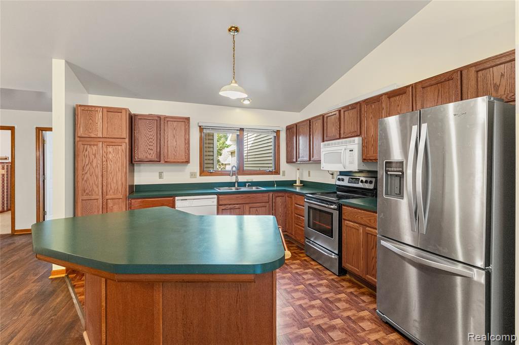 9280 Monica Drive, 53, Davison, MI 48423 — Photo 8
