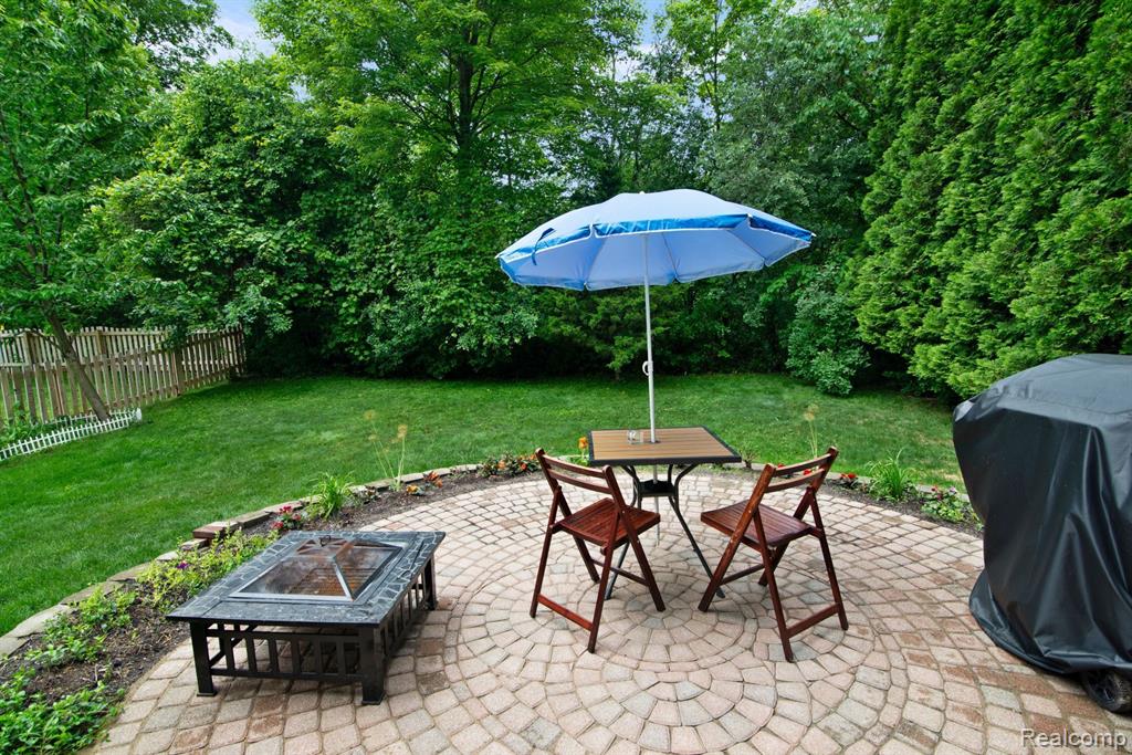 3251 DUNWOODIE Road, Ann Arbor, MI 48105 — Photo 10