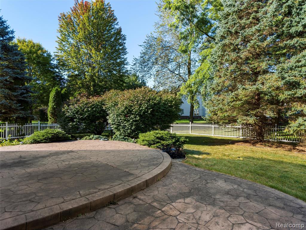 58291 Pleasant View Court, Washington, MI — Photo 23