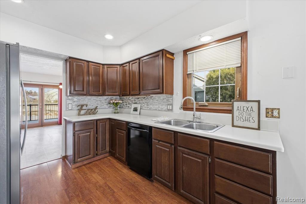 3338 Breckland Court, Ann Arbor, MI 48108 — Photo 13