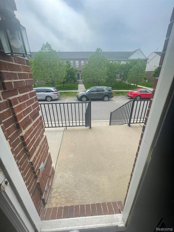 43054 STRAND Drive, Sterling Heights, MI 48313 — Photo 28