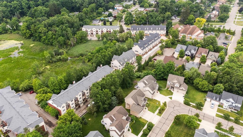 502 Village Lane, Milford, MI 48381 — Photo 7