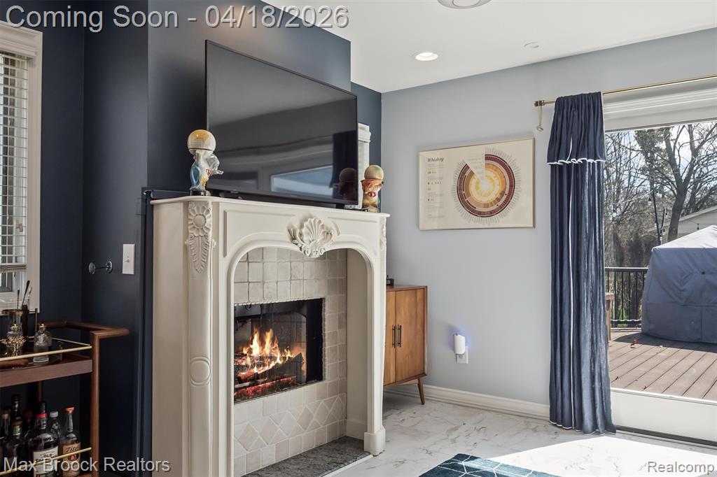 7359 Coach Lane, West Bloomfield, MI — Photo 16