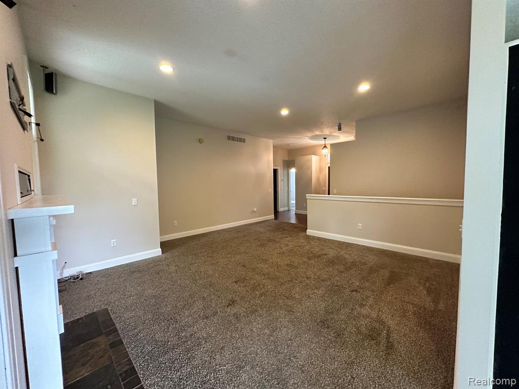 8029 SOUTHVIEW MEADOWS Drive, Mount Morris, MI 48458 — Photo 10