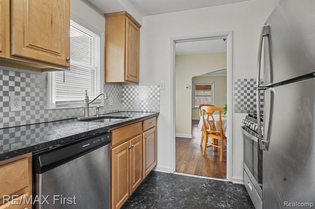601 E Webster Street, Ferndale, MI 48220 — Photo 14