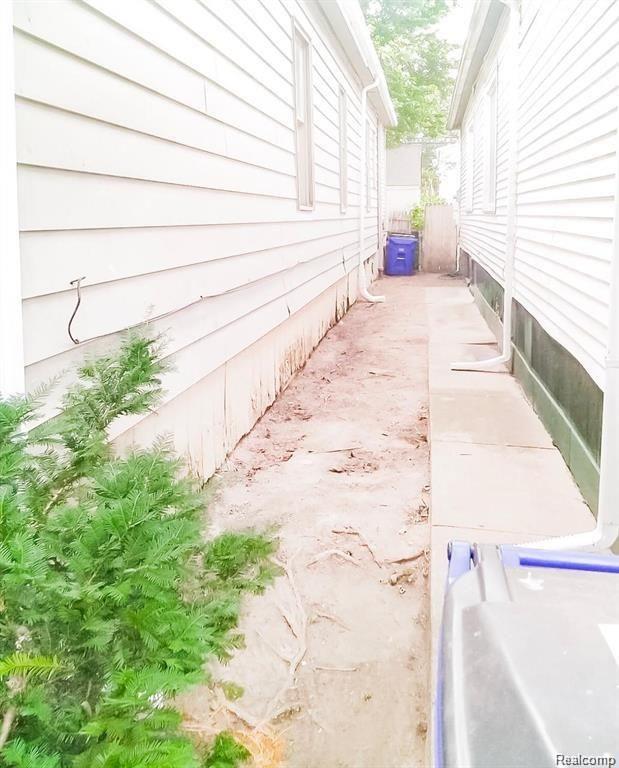 7338 WALDO Street, Detroit, MI 48210 — Photo 6