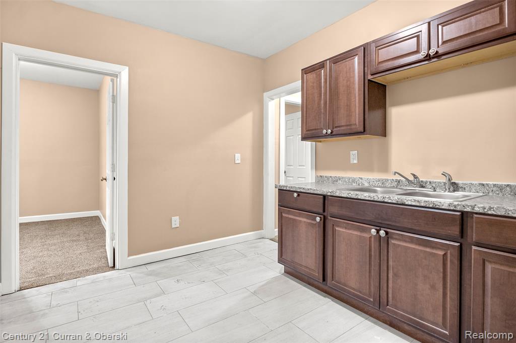 1039 N RADEMACHER Street, Detroit, MI 48209 — Photo 15