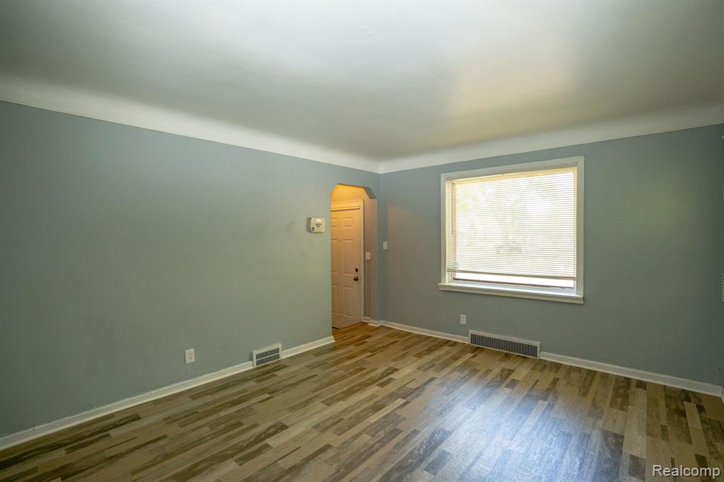9833 Berkshire Street, Detroit, MI 48224 — Photo 3