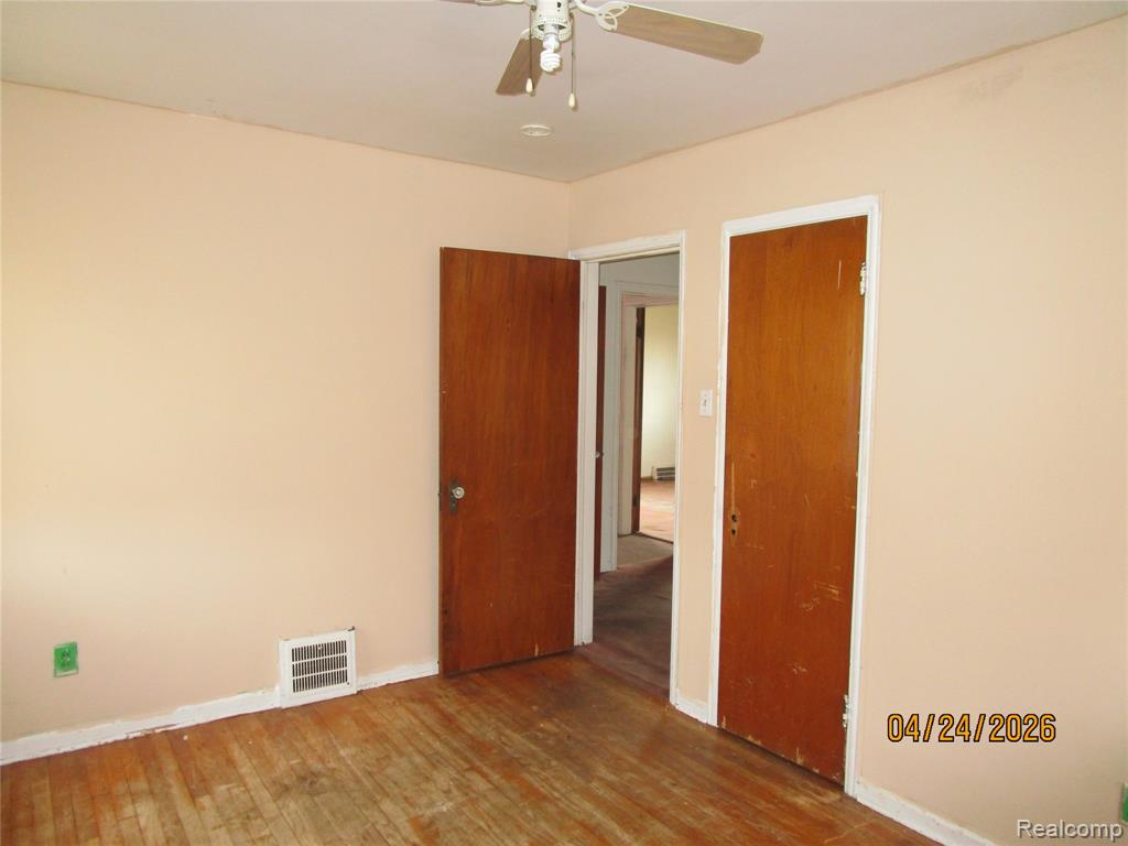 19500 Hoover Street, Detroit, MI 48205 — Photo 24