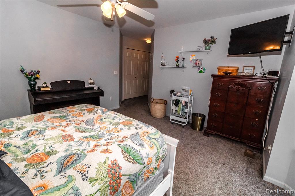 8314 Mill Pointe Court, Goodrich Vlg, MI — Photo 34