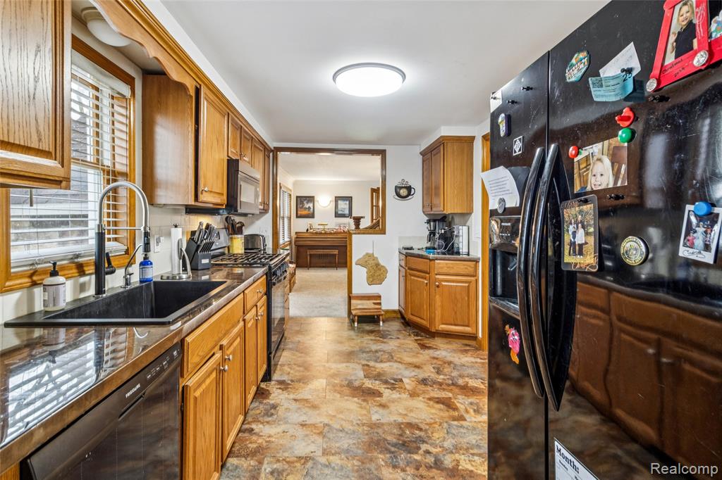 12895 E Washington Road, Reese, MI 48757 — Photo 18