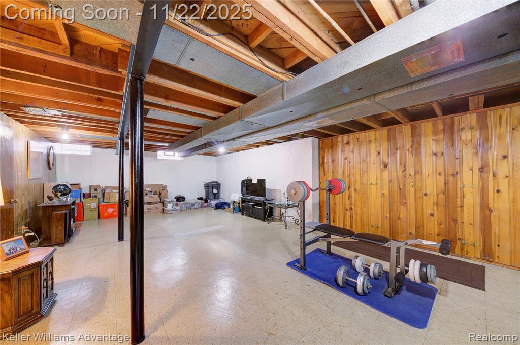 9338 Colorado Street, Livonia, MI 48150 — Photo 34