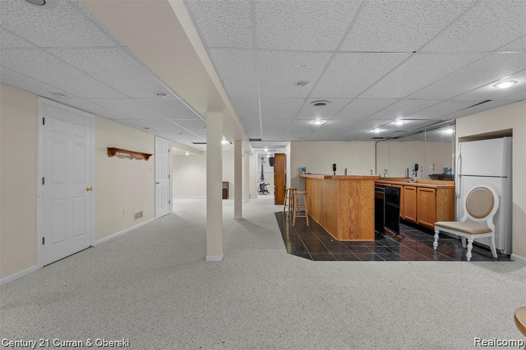 9039 Oakridge Trail, Shelby Twp, MI 48317 — Photo 16