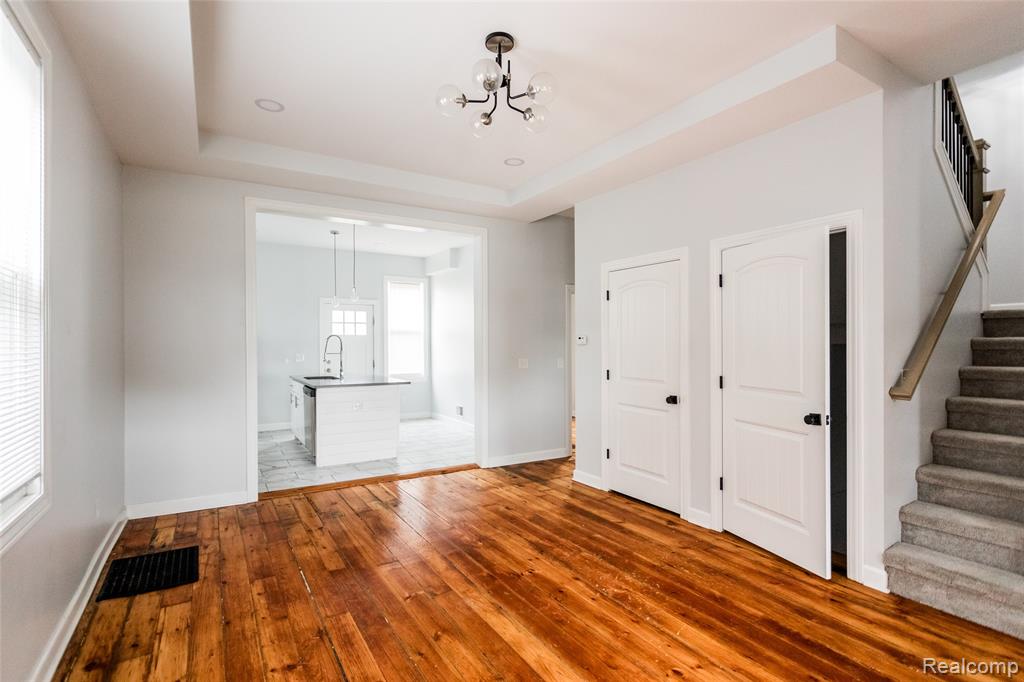 613 E Euclid Street, Detroit, MI 48202 — Photo 2