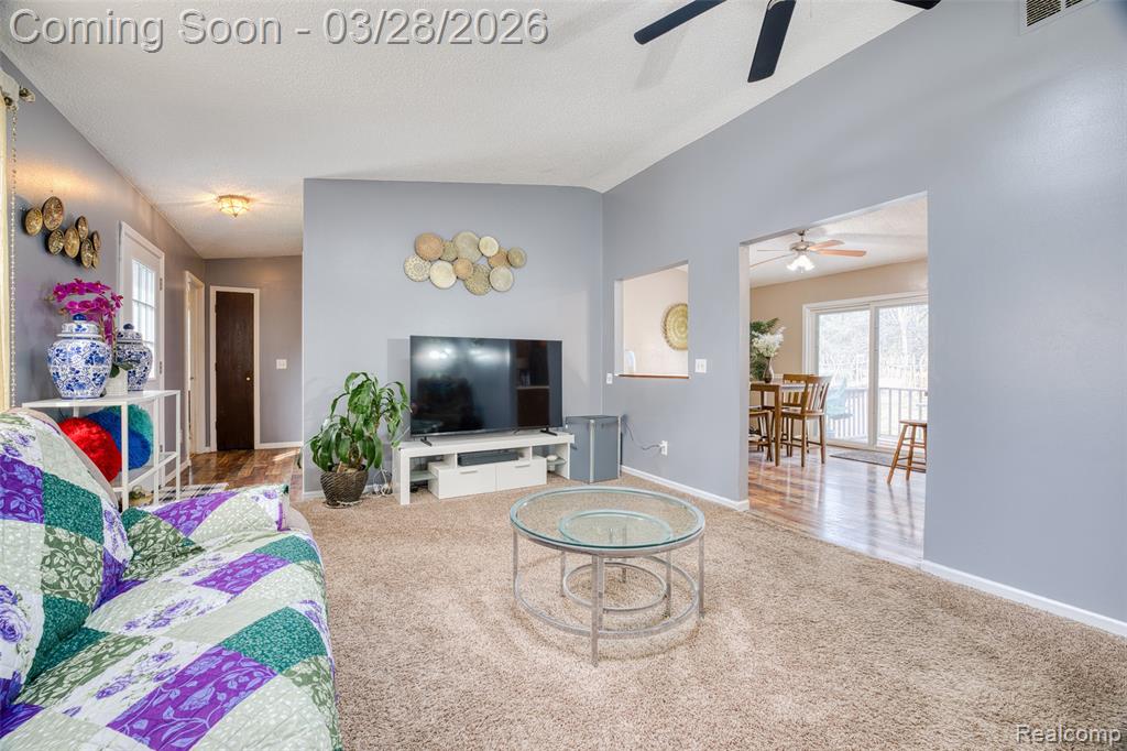 7557 Chilson Road, Pinckney, MI 48169 — Photo 10