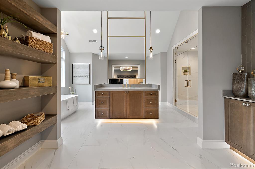 3268 Willis Drive, Oakland, MI, 48306