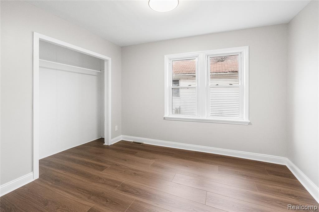 7052 Studebaker Avenue, Warren, MI 48091 — Photo 15